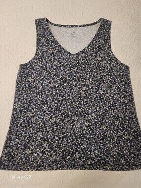 J Jill Women’s Floral V-Neck Tank Top - Navy
